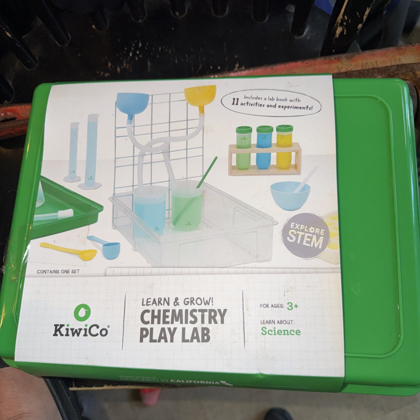 KiwiCo Learn & Grow! Chemistry Play Lab Sensory Play Educational Science Kit New