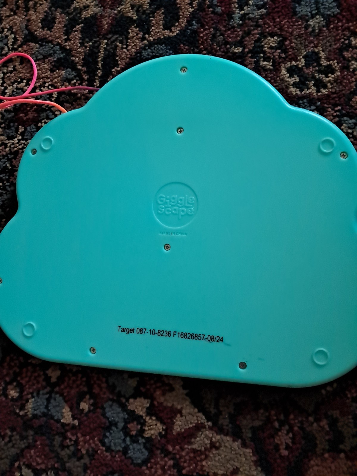 Gigglescape Magnetic Drawing Board with Tethered Magnetic Pen