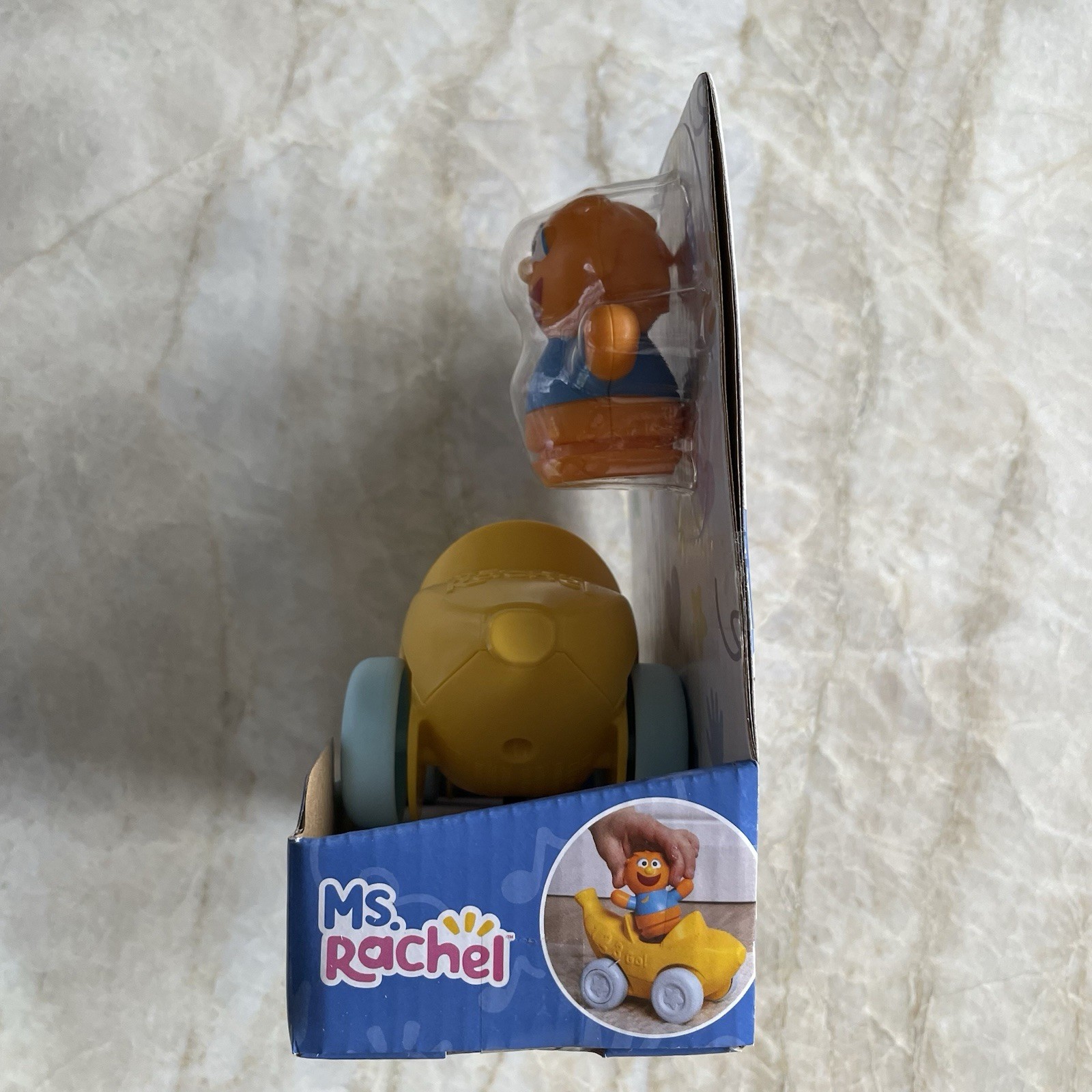 Ms. Rachel, Herbie’s 1-2-3 Roll! Vehicle with Click-in Figure & Pull Back Car