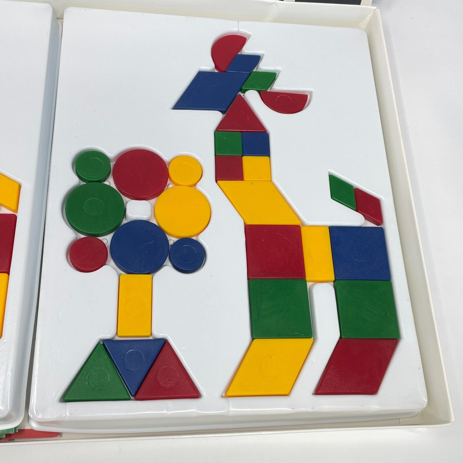 Super Mighty Mind Tangram Style Shape Puzzle Challenge Educational Game Complete