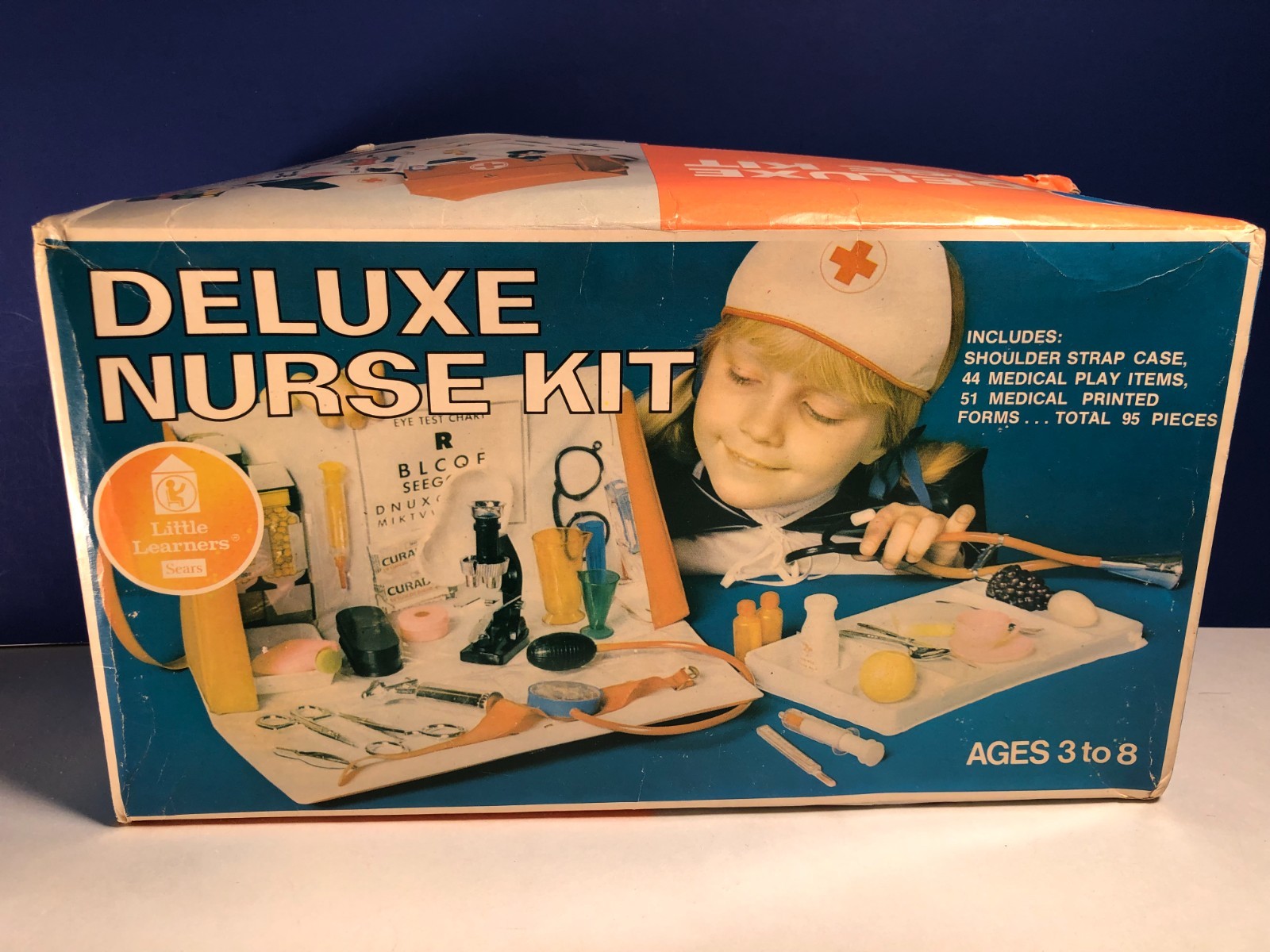 Vintage Sears Little Learners DELUXE NURSE KIT in box Shoulder case & play items