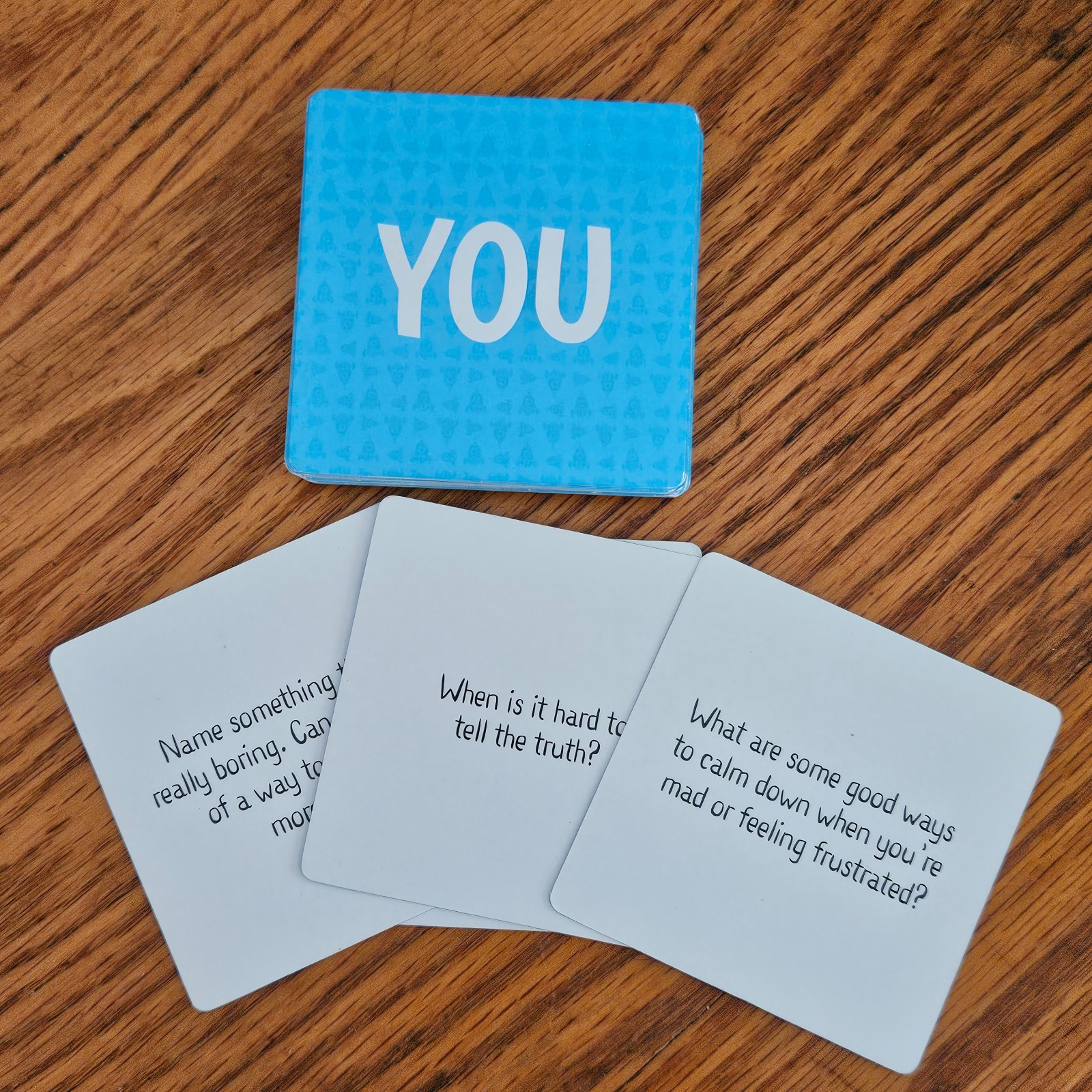 Q’s Race to the Top On-the-Go Pack in Tin Complete with 100 Questions/Activities