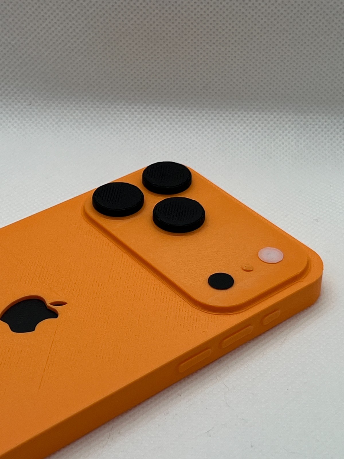 3D Printed Dummy iPhone 17 Pro – Fake Display Model Gag Gift Prop