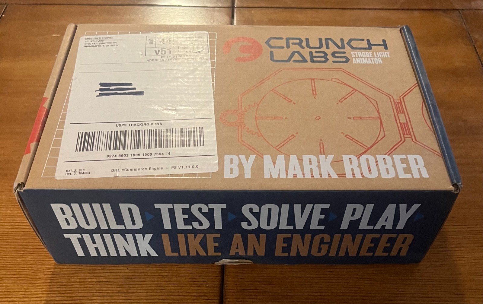 Crunch Labs By Mark Rober S.T.E.M. Build Box – Strobe light animation, SEALED