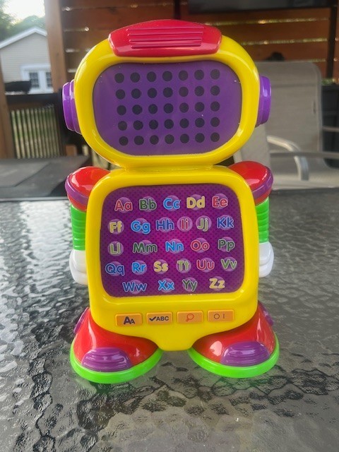 The Learning Journey Touch & Learn Alphabot Interactive Spelling Phonics