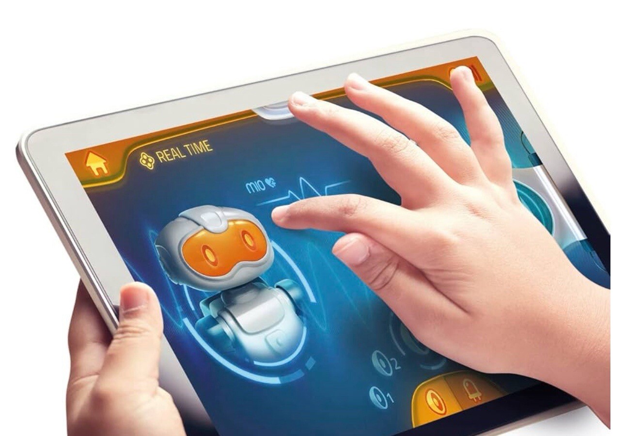 Clementoni Science & Play Mio Robot Interactive STEM Learning w App 8+ Years New
