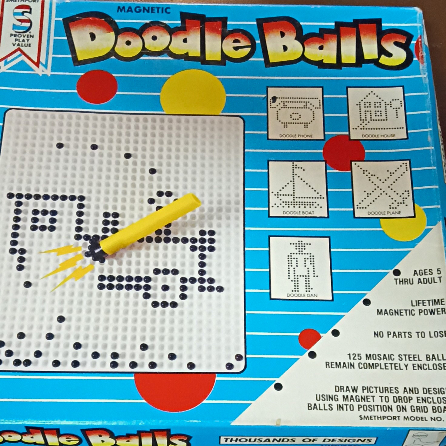 Smitport Doodle Balls Magnetic Doodle Board Set w/ Stylus Pen, Ages 5+