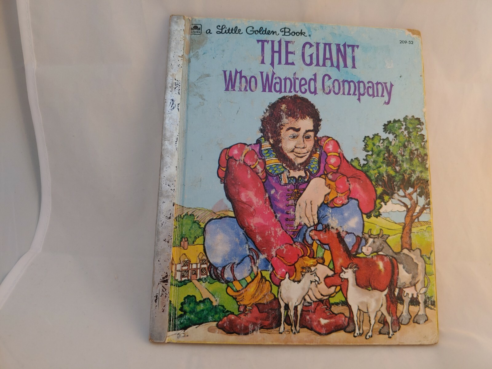 CHOOSE 1 LITTLE GOLDEN BOOK – Variety of books see description