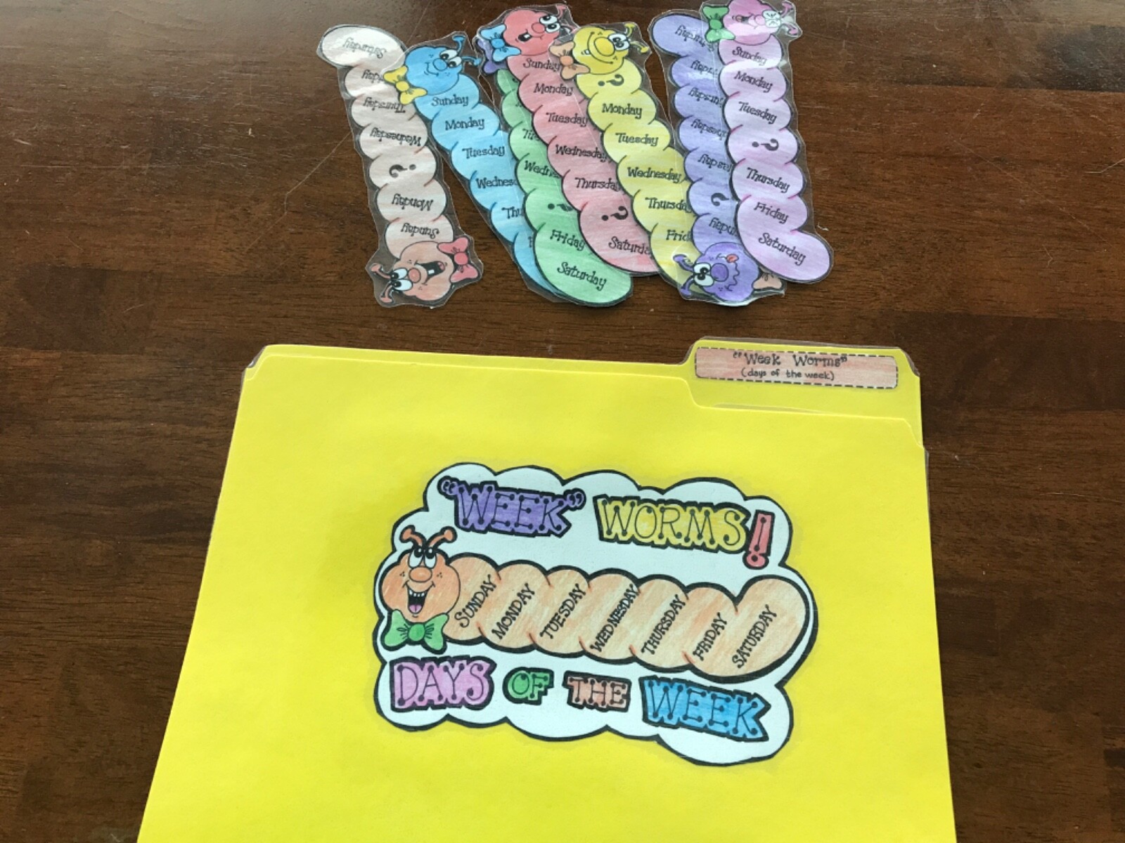 Week Worms! Days of the week Social Studies grades k-4 file folder game
