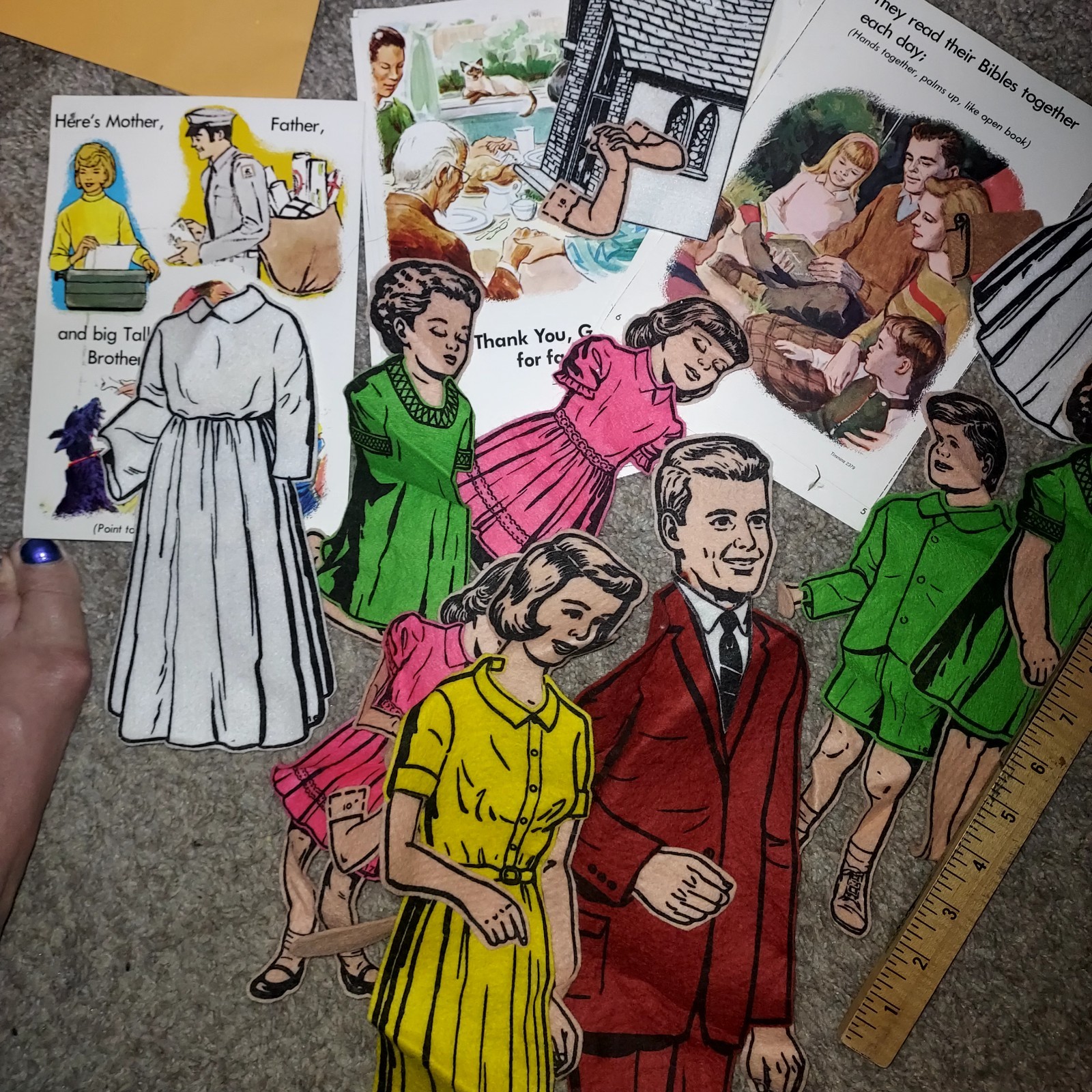 Vintage Felt Board Set family church Child Sunday School mom dad story