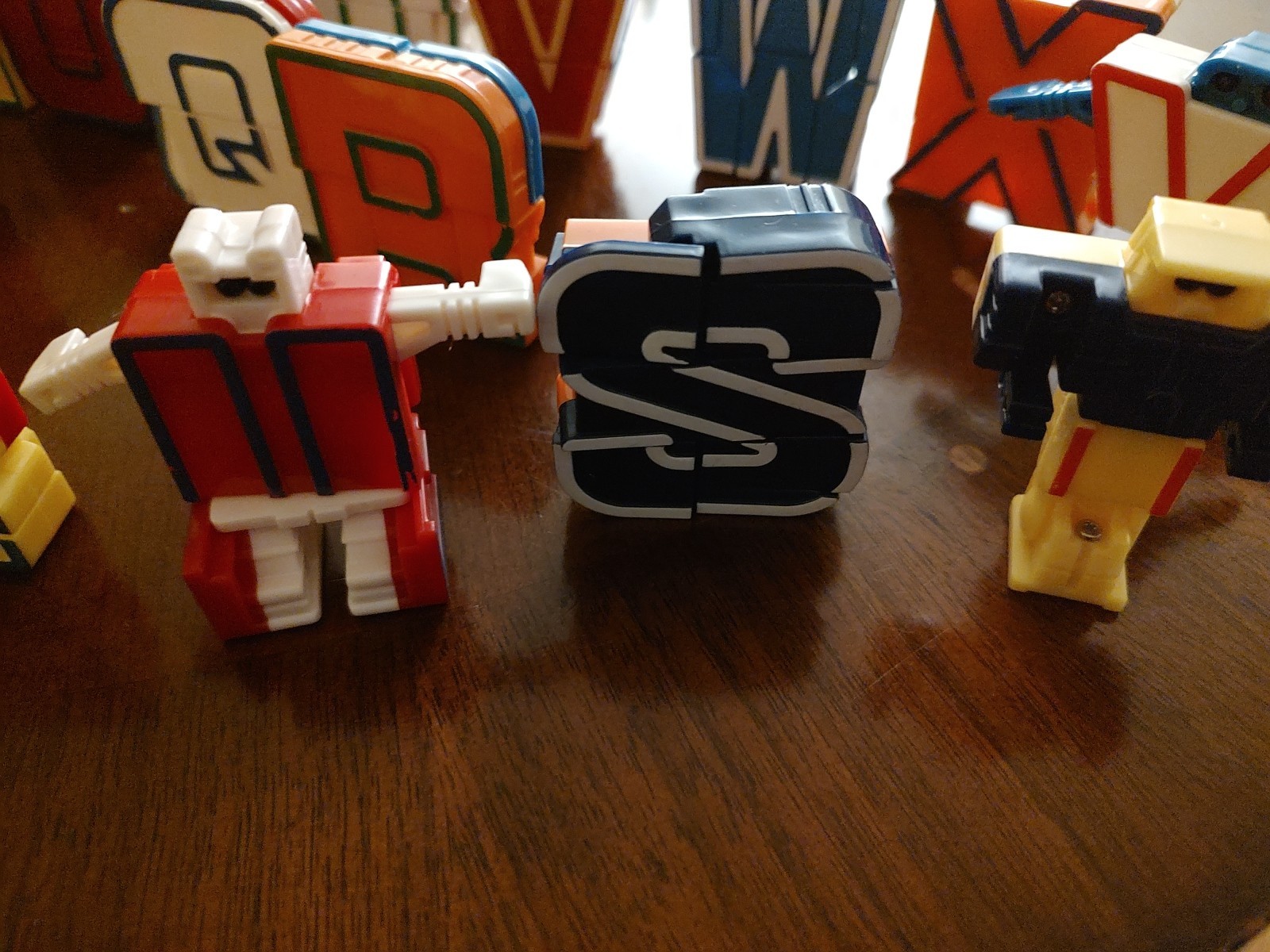 Lakeshore Alpha-Bots 26 Alphabet Transformer Robots Learning Toys Alphabot