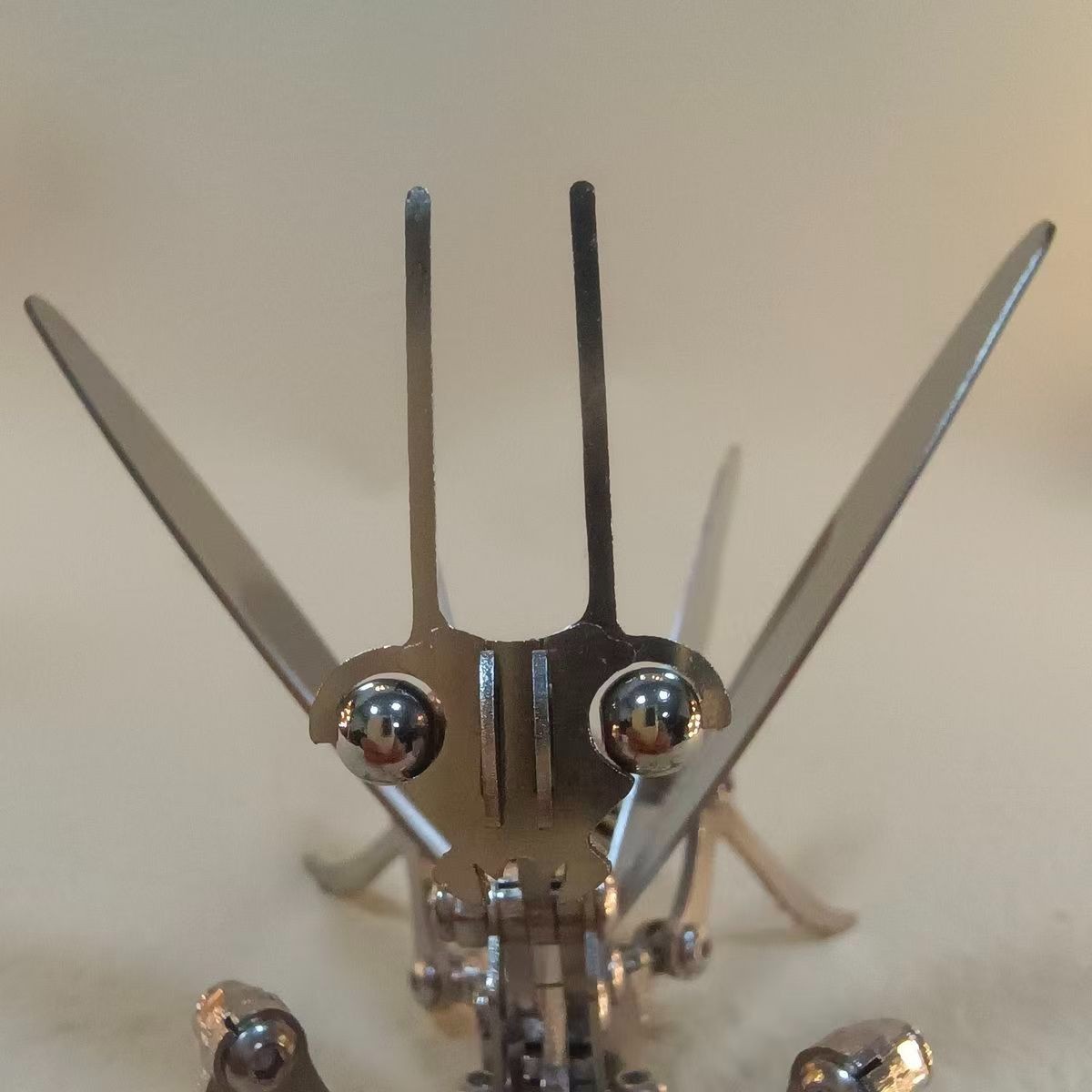 Mantis model screw puzzle 3D model stainless steel assembled finished toy