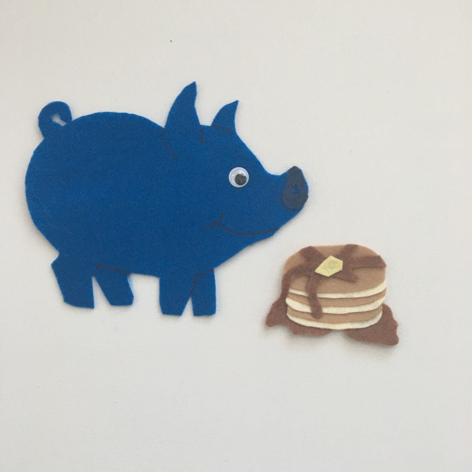 Pig and Pancake Felt Game – A Color Recognition Activity
