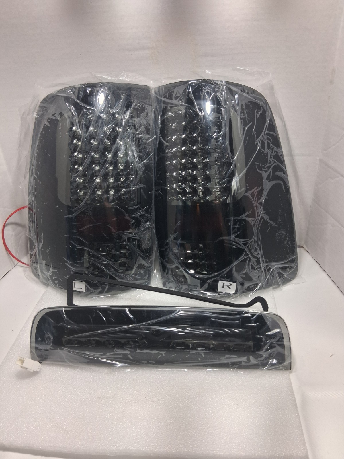 Tail Light + 3rd Brake Light for Dodge Ram 1500 2009-2010, Ram 2500 3500 2010, R