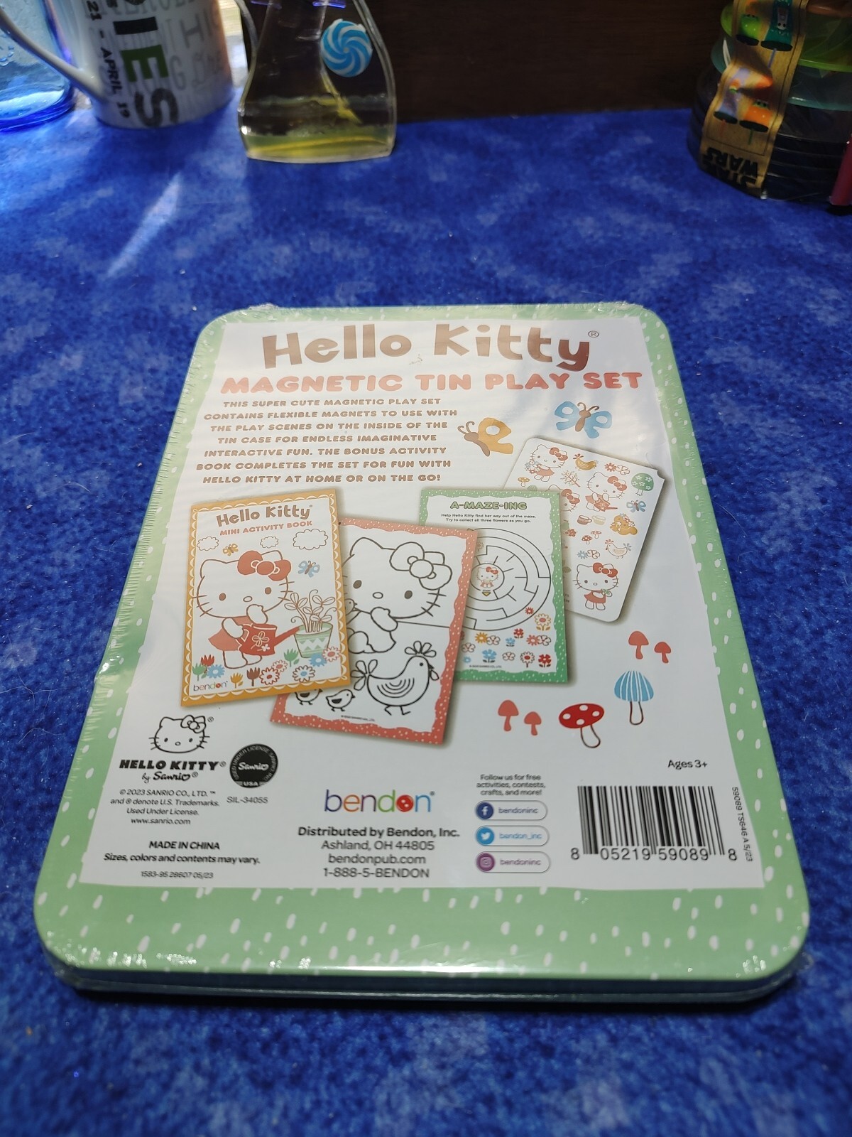 NEW Sealed Hello Kitty Magnetic Tin Play Set 47 Magnets Activity Books 3+