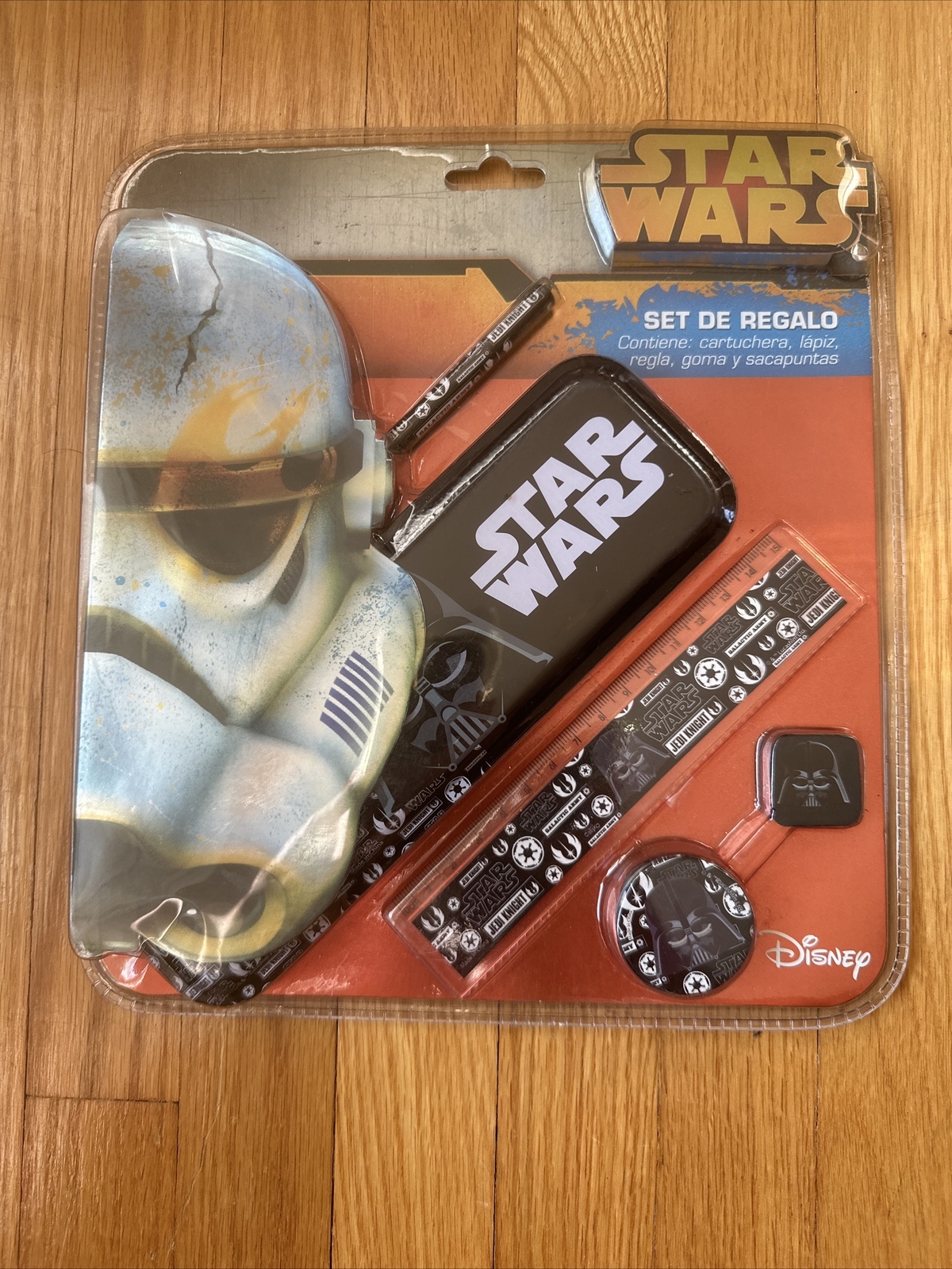Star Wars 5 Piece School Supplies Gift Set – Brand New! Spanish Packaging
