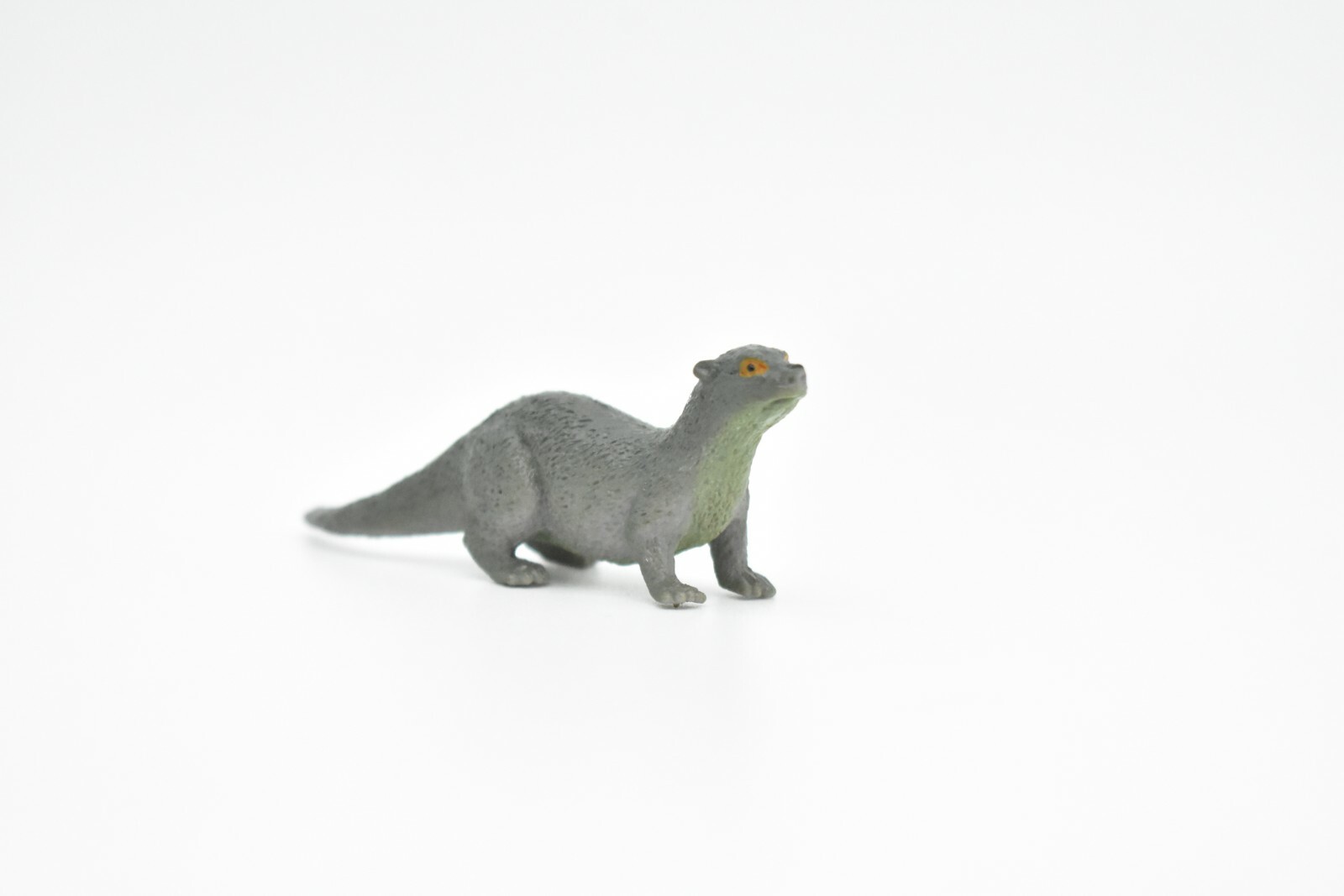 River Otter Very Nice Plastic Toy Animal, 3″ CWG117 B237