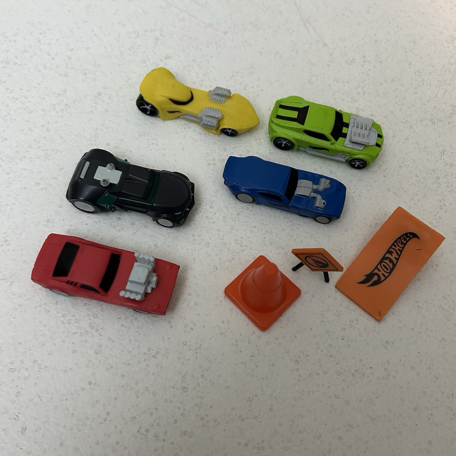 Hot Wheels Busy Book Car Accessory Figures Only Cake Topper 8 Pieces