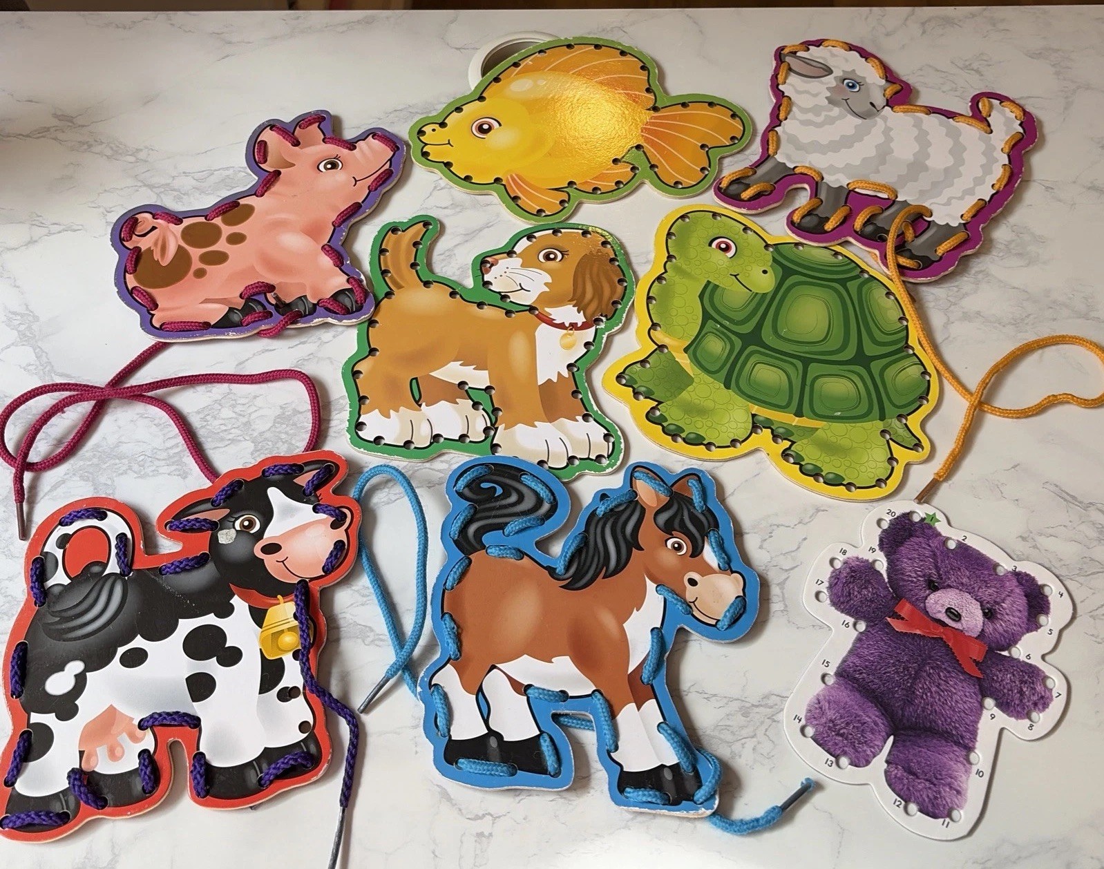 Melissa & Doug Farm Animal Lace & Trace Wooden Lacing Cards 8 Cards 4 Laces