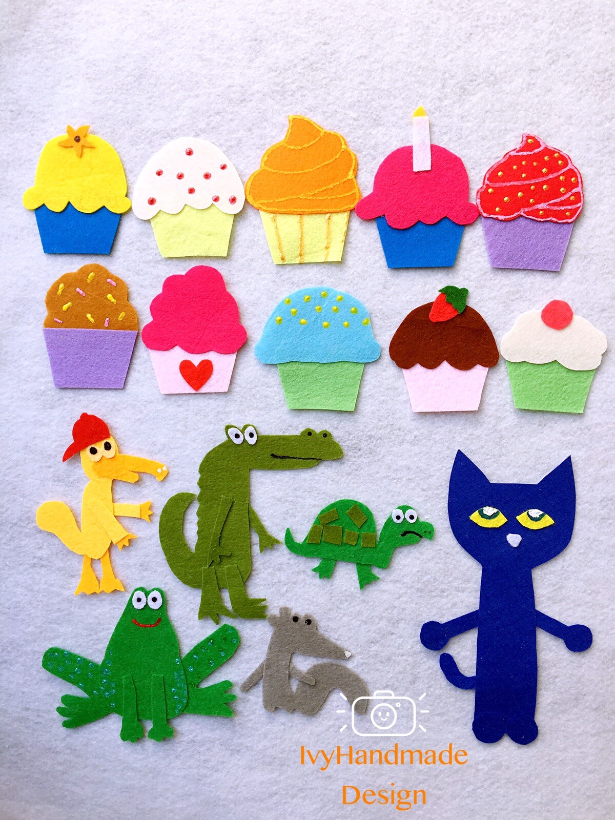 Pete the Cat and the Missing Cupcakes Felt Board Story/Flannel Board/Felt story