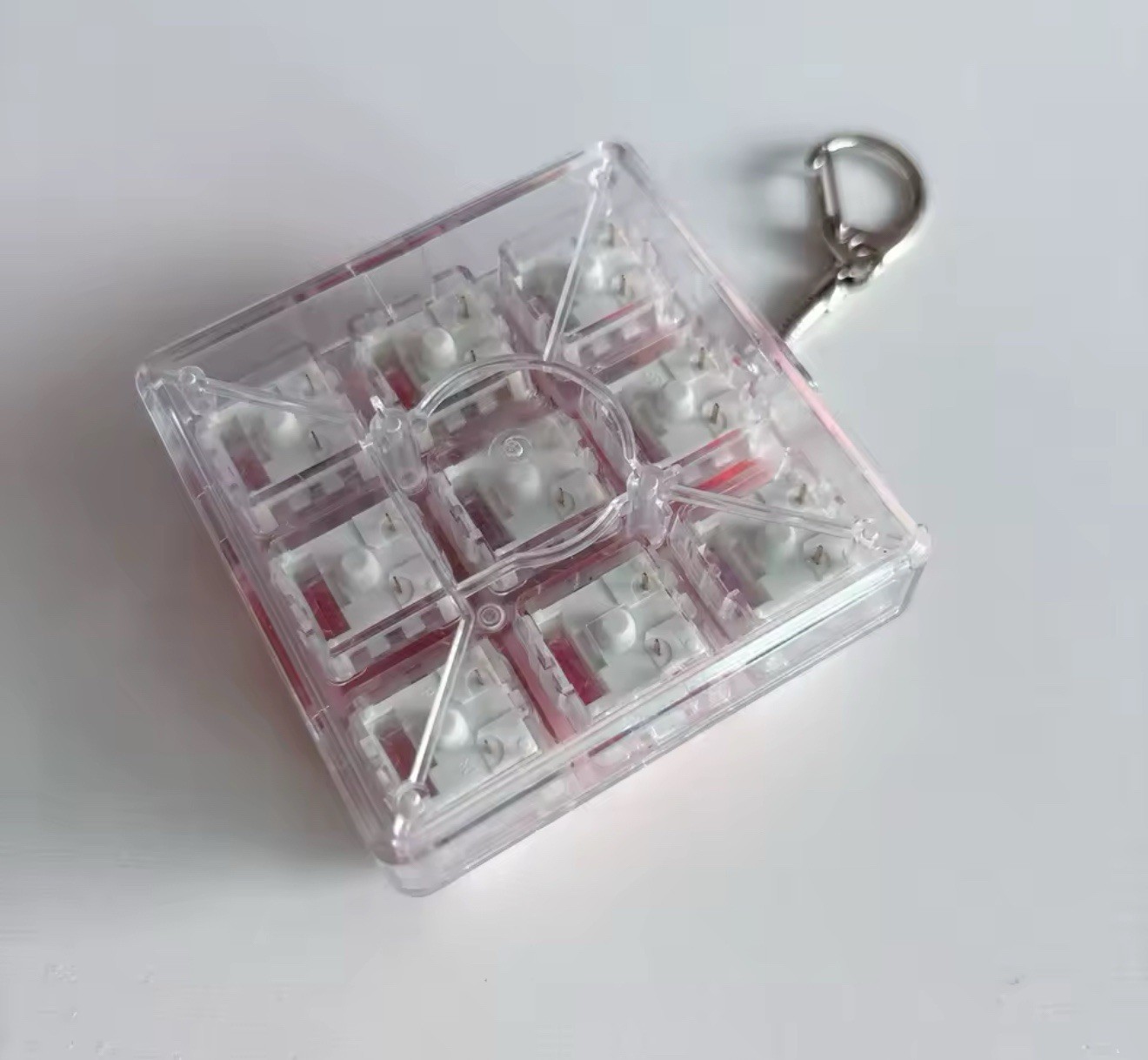 Keyboard Fidget Toy Fidget Keyboard Keychain for Travel Kids Adults School