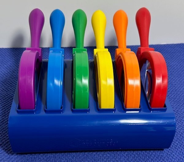 Jumbo Magnifiers by Learning Resources Set of 6 Magnifiers w/ stand Pre-K or 3+