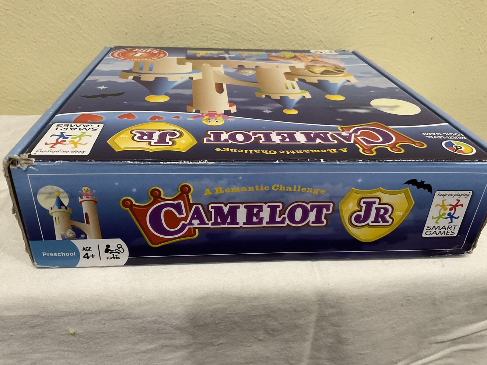 VTG. 2011 SMART GAMES CAMELOT JR LOGIC CASTLE BUILDING PUZZLES, BOOKLET, 4 +