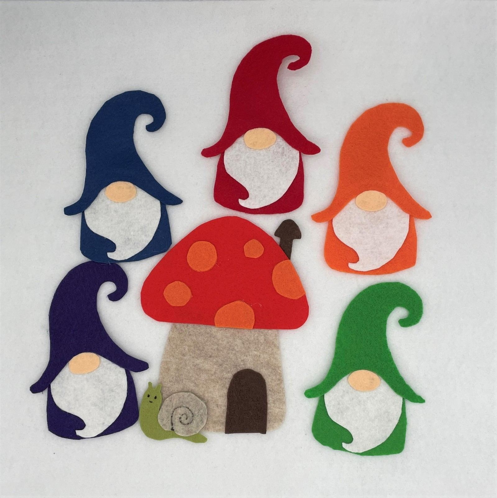  5 Little Garden Gnomes Felt Set – Celebrate Whimsical Woodland Storytelling