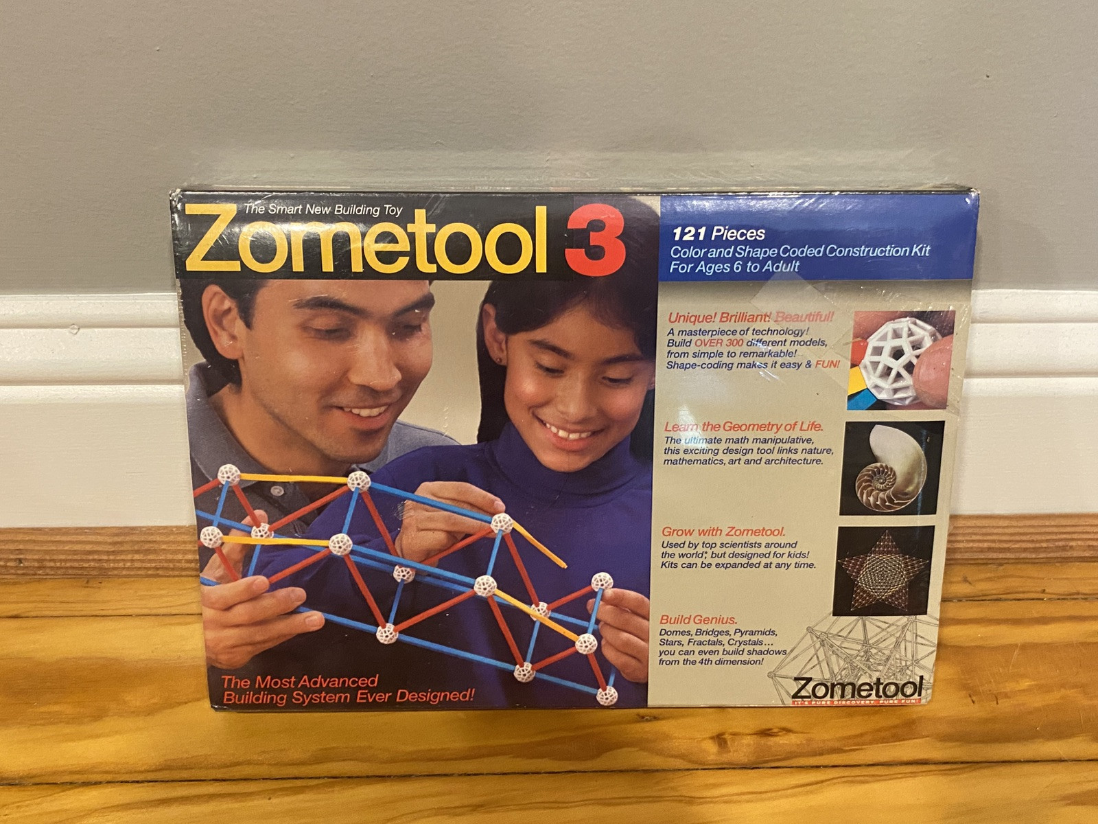 Zometool 3 Construction Kit 121 Pieces Build Domes Bridges Pyramids Crystals New