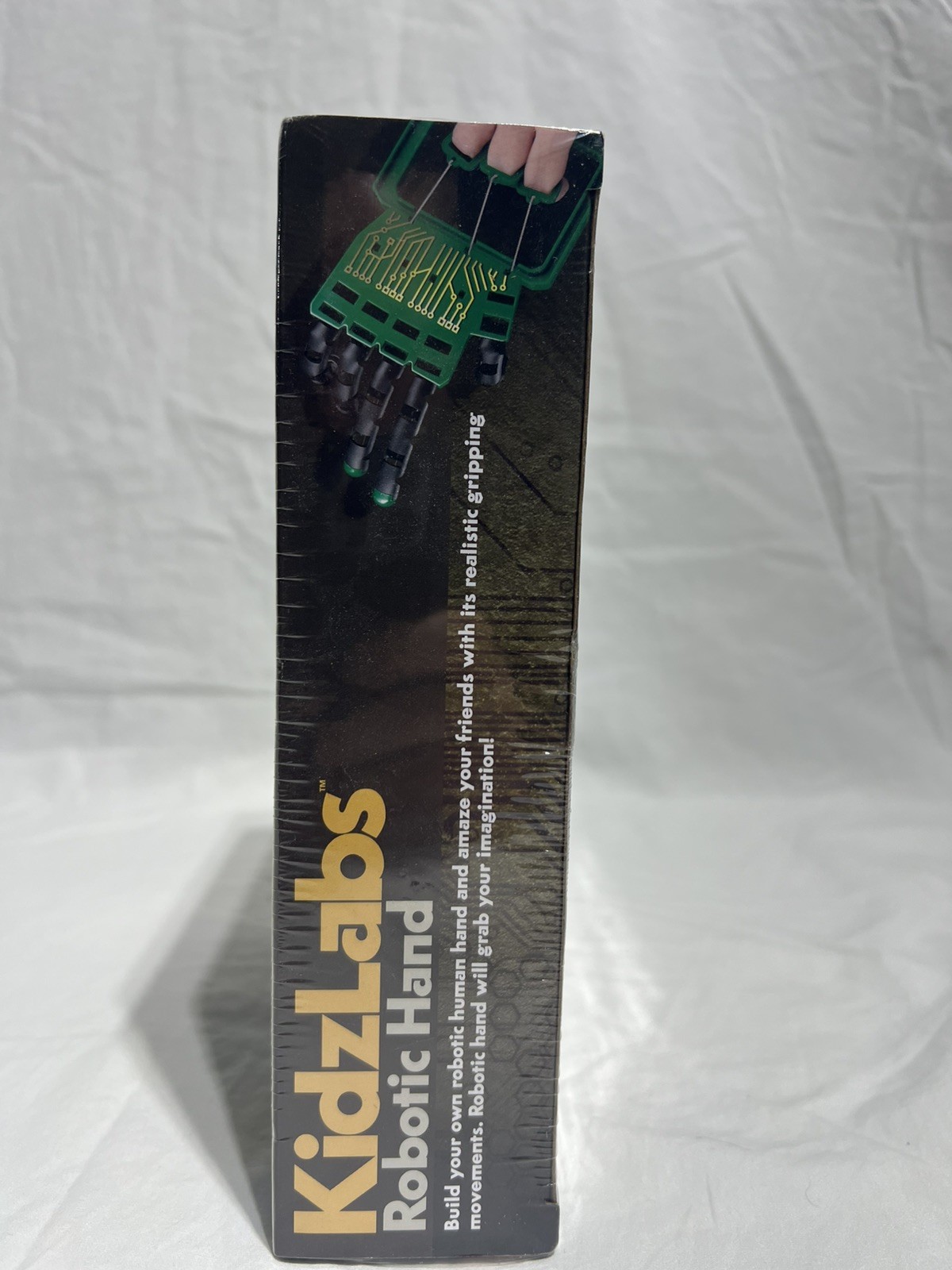 New 4M Kidzlabs Robotic Hand Kit – DIY Mechanical Robot Science – STEM Toys.
