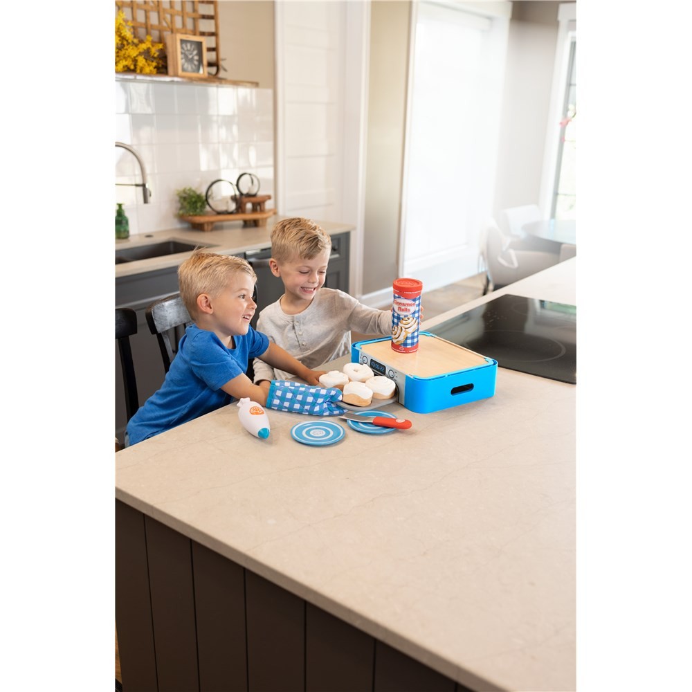 Fat Brain Pretendables Cinnamon Roll Set