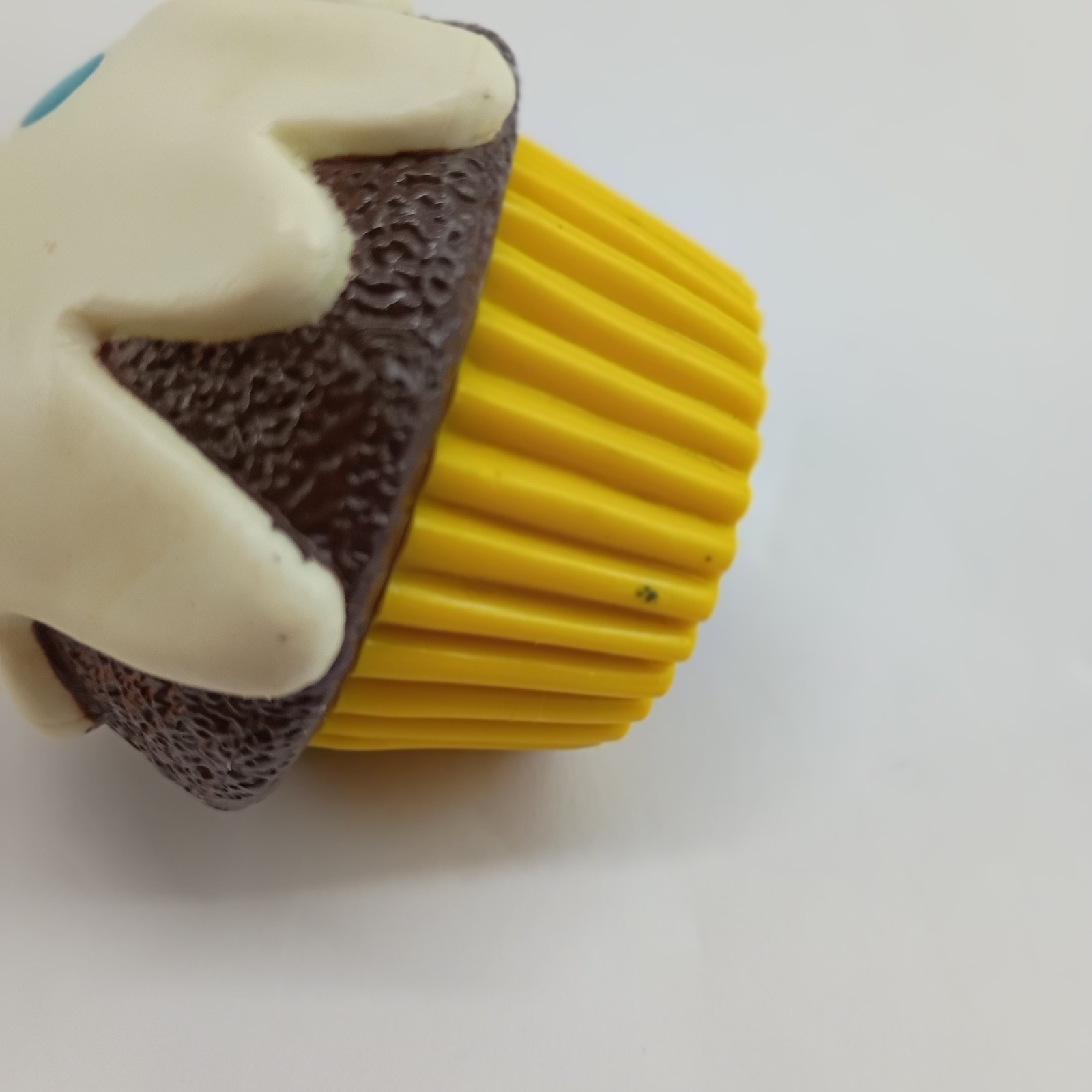 4 Melissa & Doug Replacement Shape Sorting Cupcakes Retired