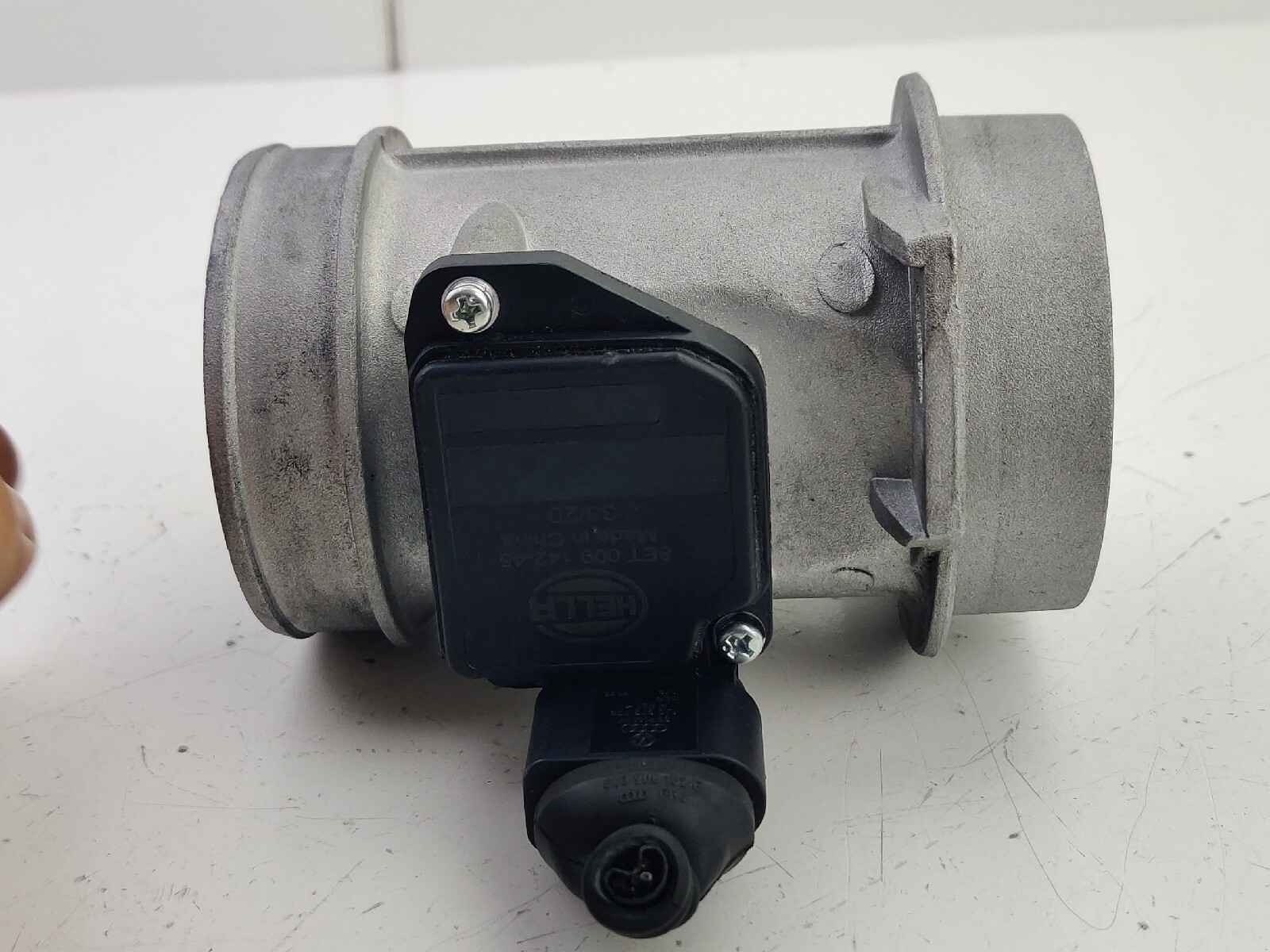 Mass Air Flow Sensor VW Passat 3BG 2.5 Audi A4 8E A6 8ET009142-45 💯💯