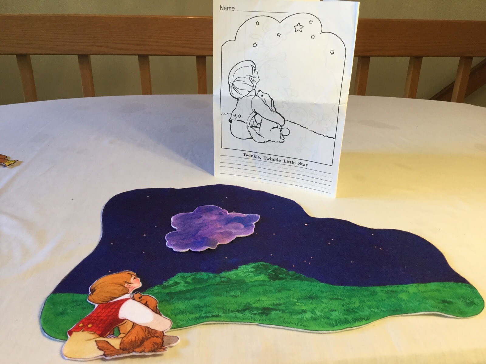 LITTLE FOLK VISUALS NURSERY RHYMES FELT/FLANNEL BOARD SET 11 PIECES, (NO BOARD)
