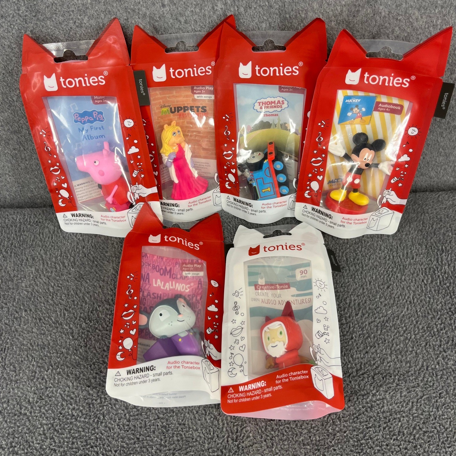 Tonies Toniebox Starter Set Red Kids Bundle 7 Figures Mickey Peppa Thomas New