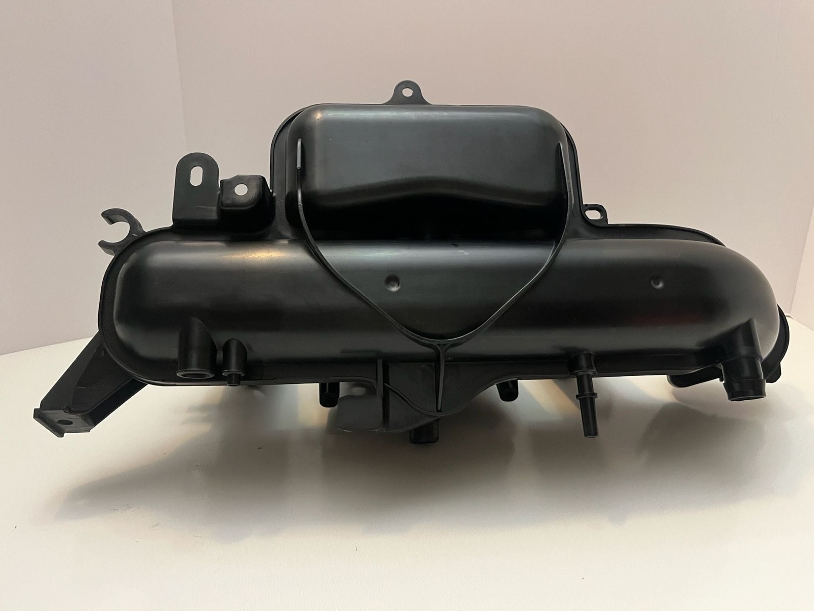 Intake Manifold Assembly Fits Chevy Cruze Sonic Trax Buick Encore 25200449