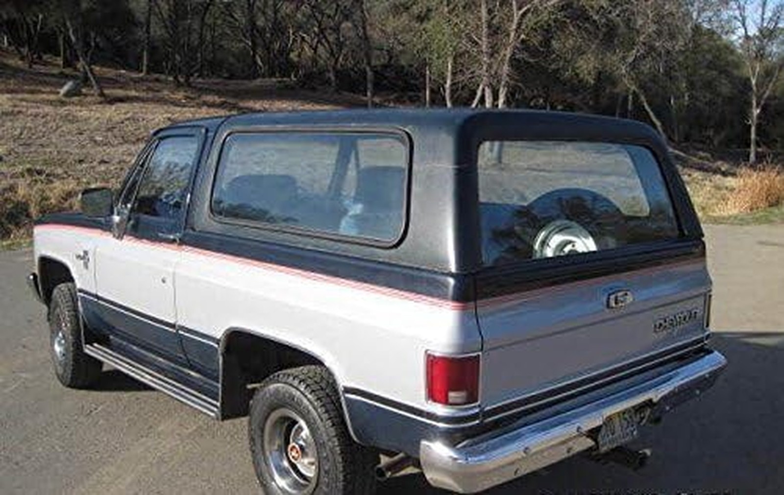 Black Side Body Trim Molding for Use On 1973-1987 Chevy GMC C10, C20, C30, K1…