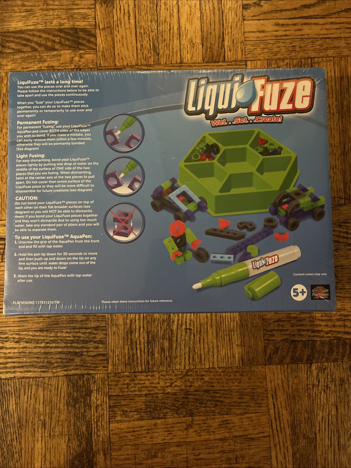 Liqui Fuze Cars 102 Piece Set Easy Craft 5 Years + NEW Sealed
