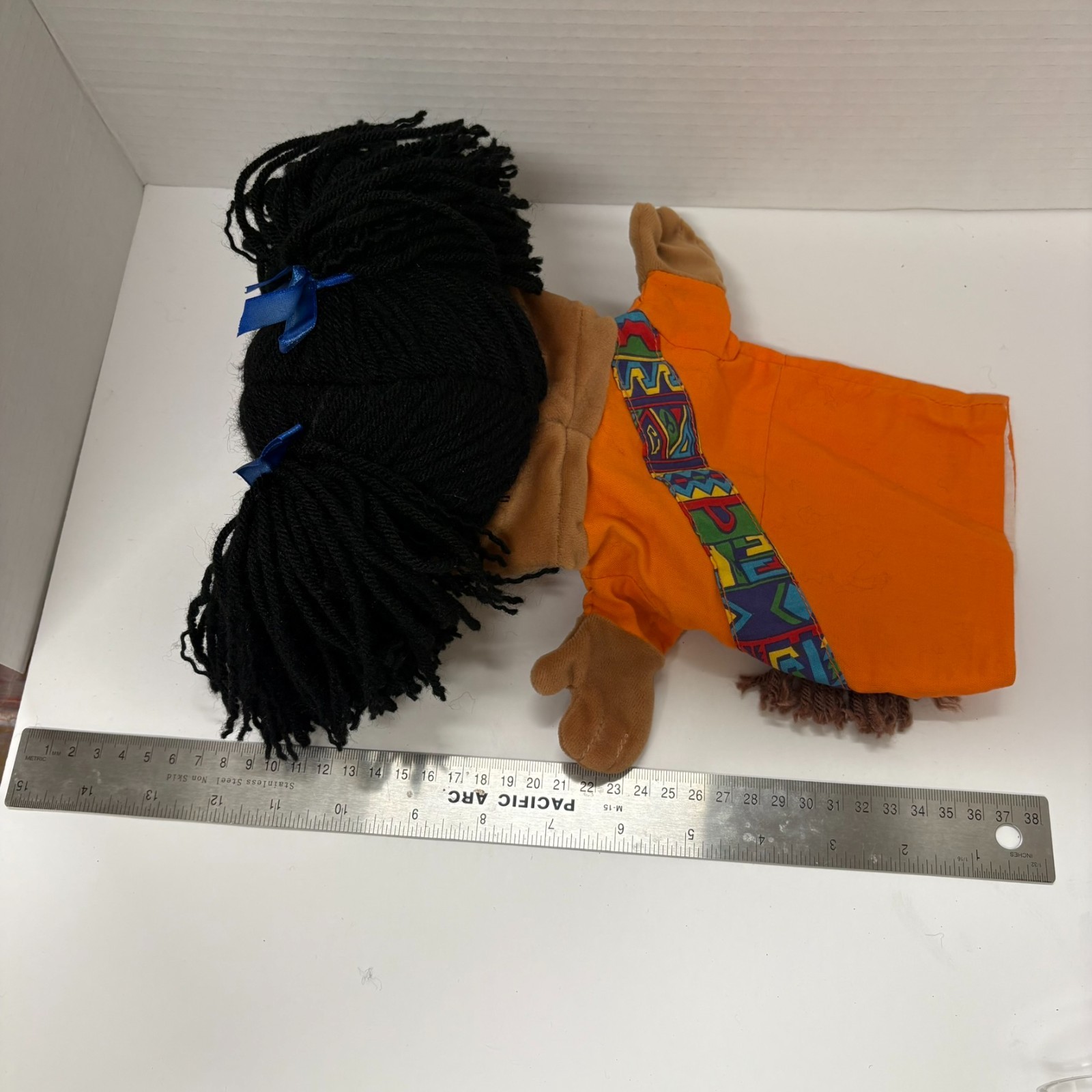 KAPLAN EARLY LEARNING DIVERSITY Plush HAND PUPPET Malay