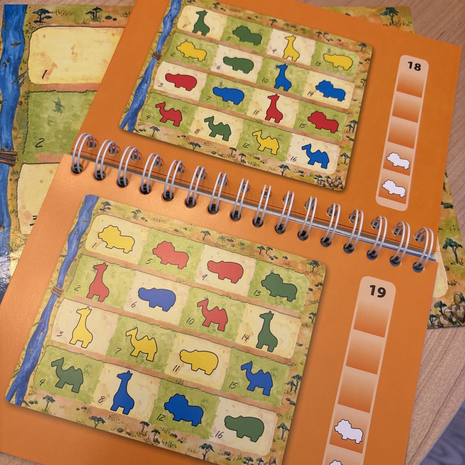 ANIMALOGIC Solve the Puzzle to Stop the Stampede Kids Game – Fat Brain Toy Co