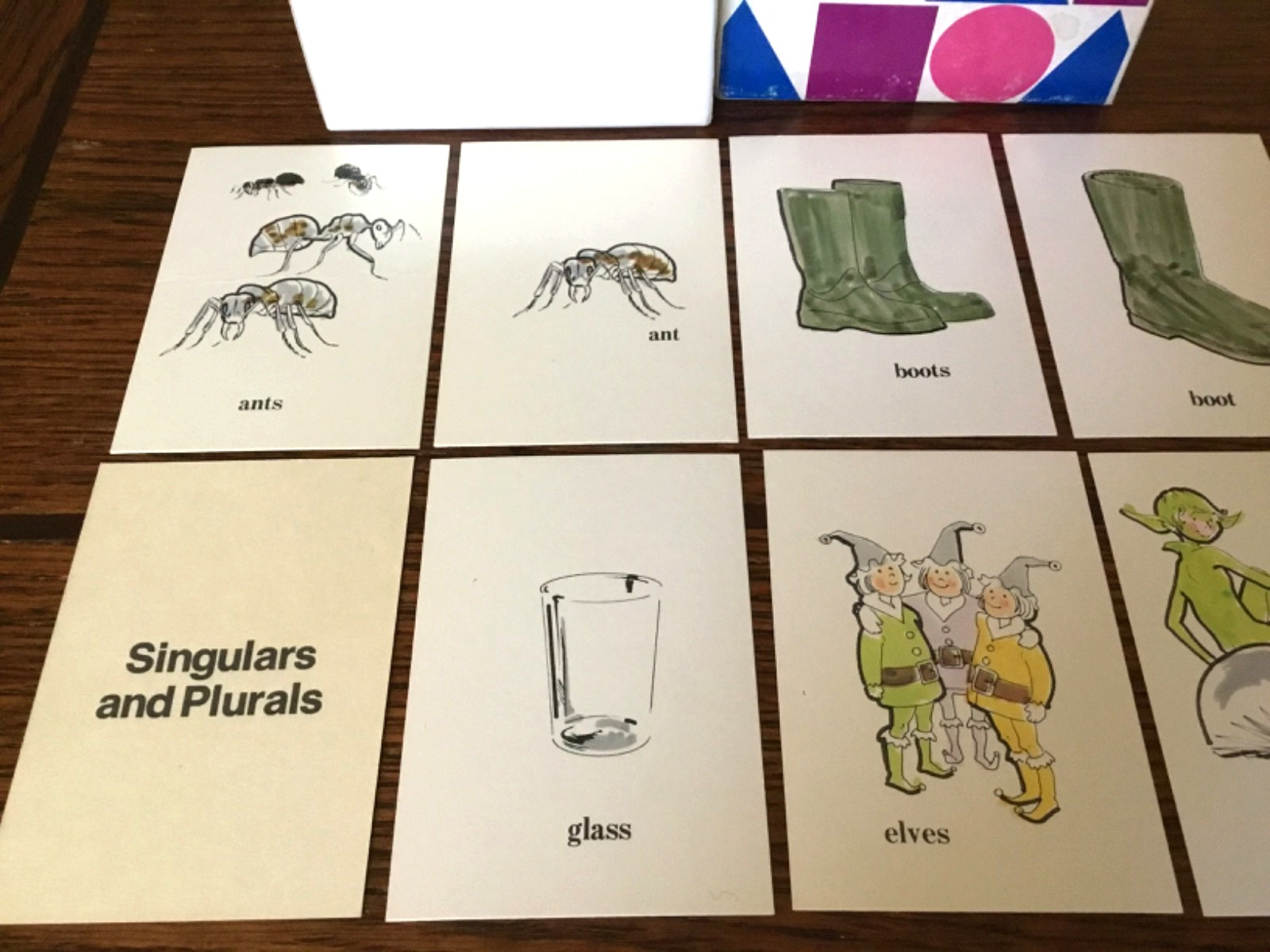 Teaching Resources Singulars and Plurals Flash Cards 1977 Catalog No. 84-220