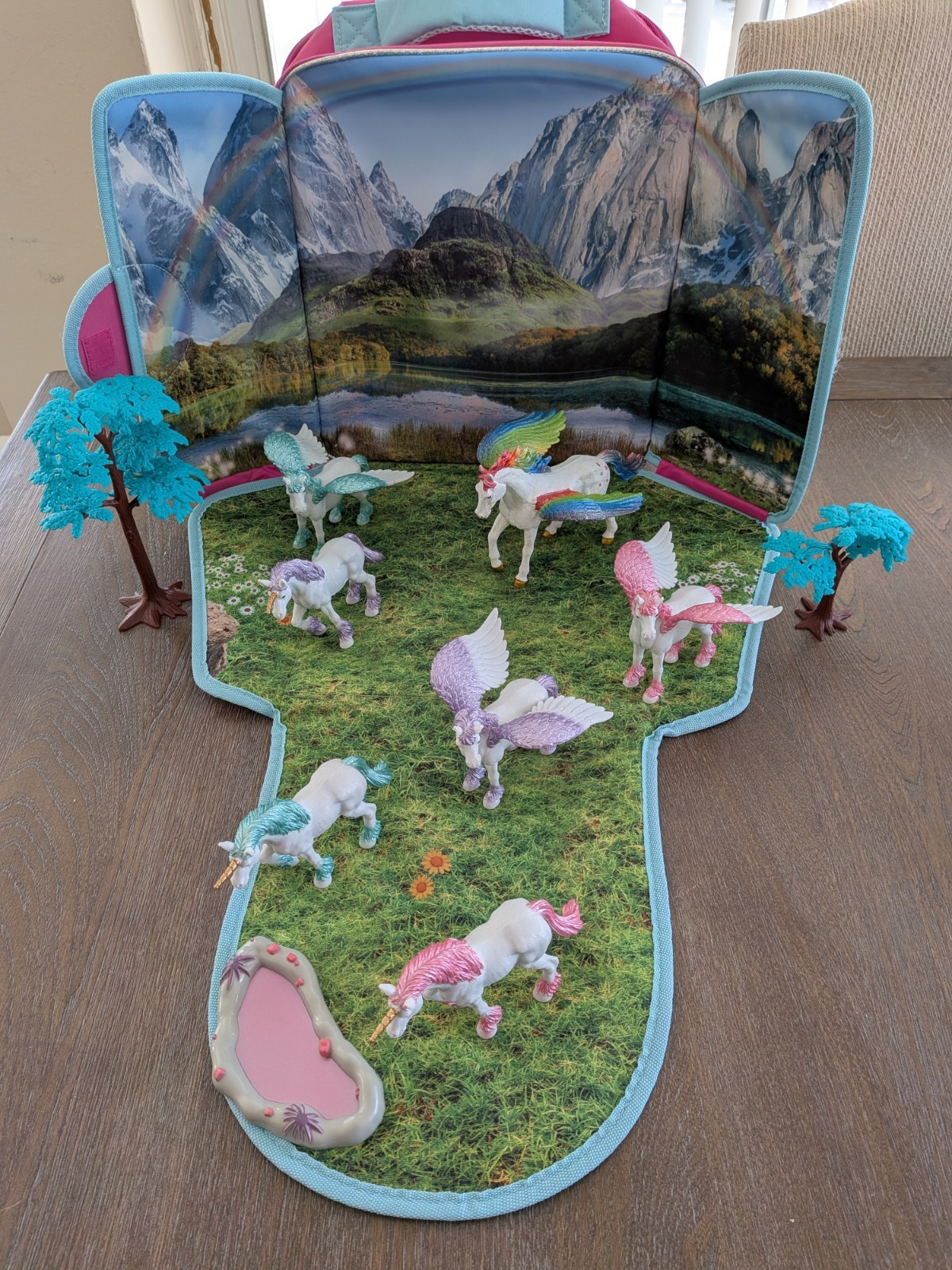 Lakeshore Fantasy Adventure Backpack Fold Out Scene Unicorns W/ 7 Pegasus Horses