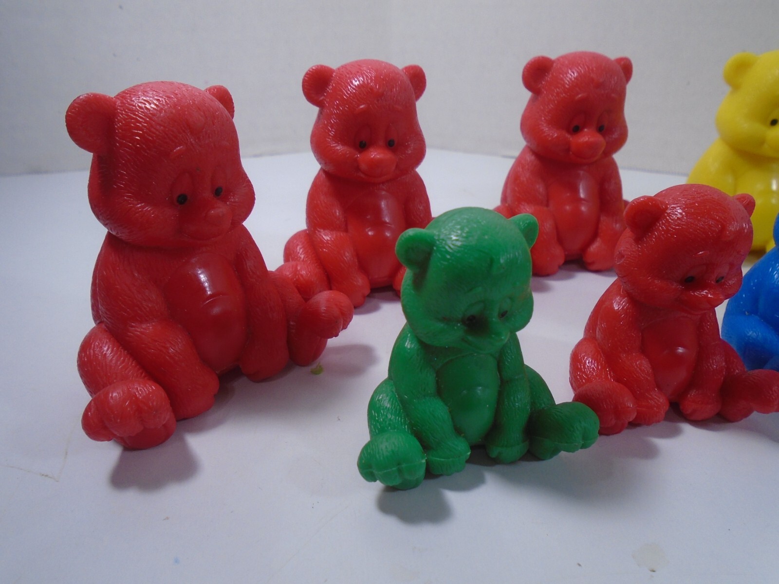 LAKESHORE LEARNING–COUNTING AND SORTING BEARS (LOOK)