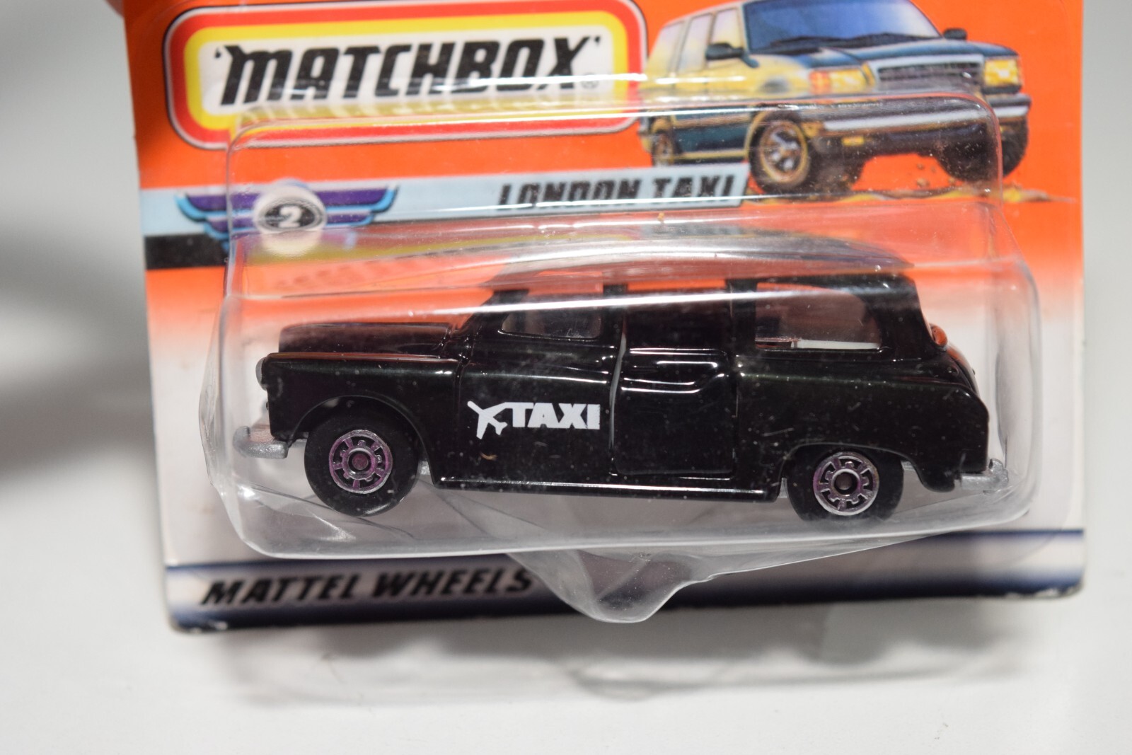 A94 1:64 3 INCH MATCHBOX LESNEY 9 AUSTIN LONDON TAXI BLACK SHORT CARD