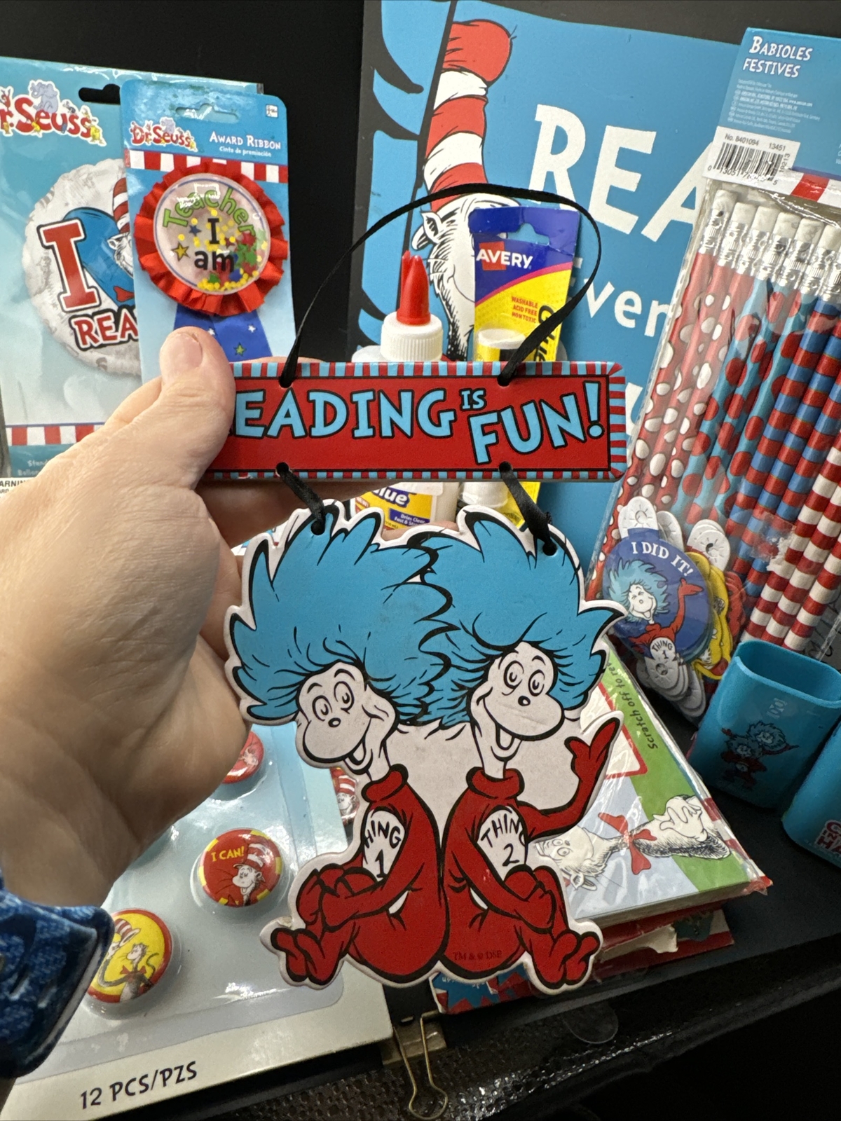 Teachers Dr. Seuss Reading Is Awesome Kit #2 – Classroom Literacy Set – Educatio