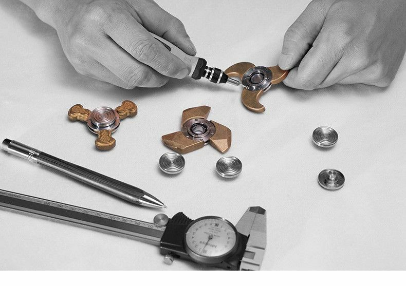 FEGVE Diy Fidget Hand Spinner Triangle Matte Brass/Copper Finger Toy EDC