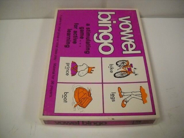 Vintage Trend Vowel Bingo Educational Game With Laminated Cards 1977 Brand New!