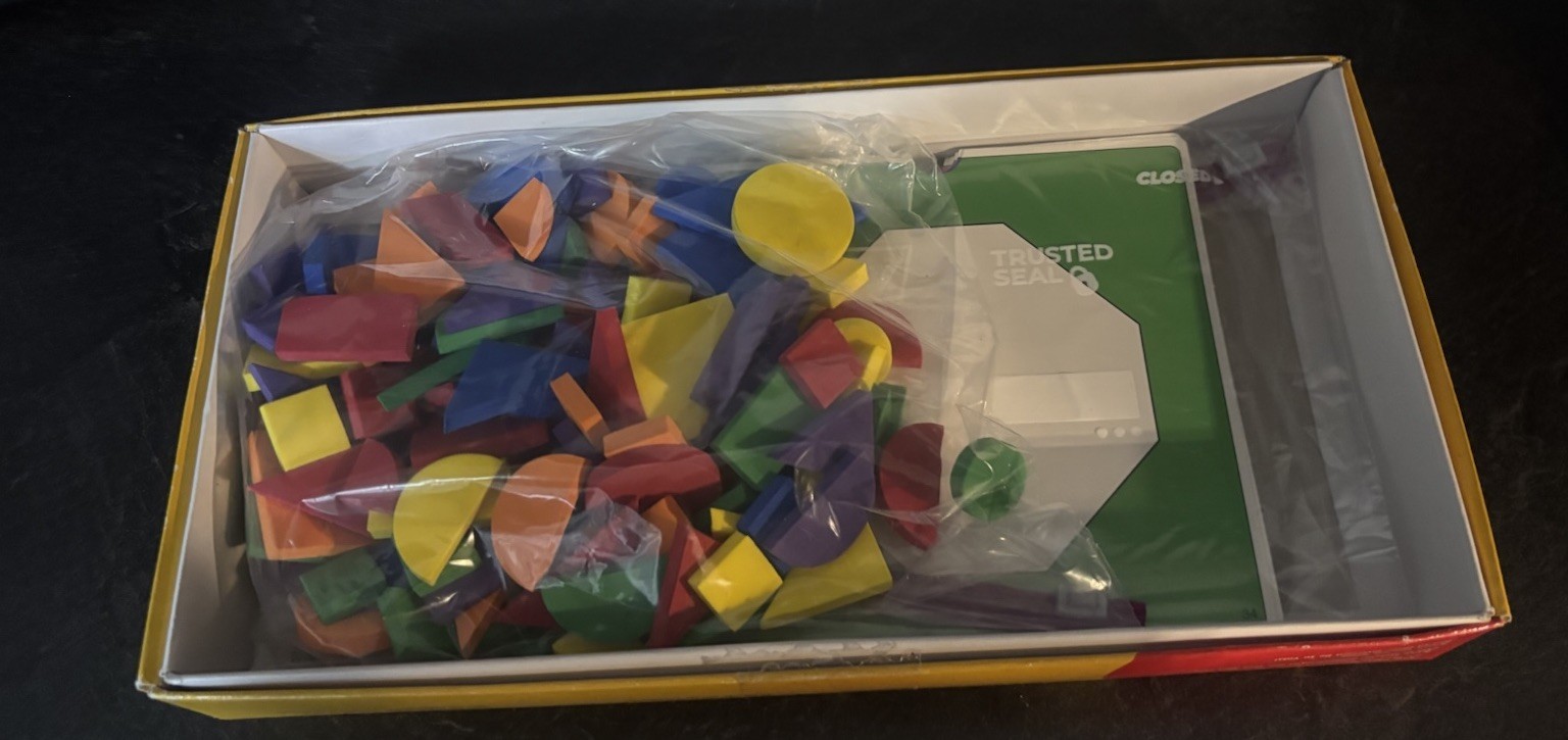 DISCOVERY TOYS design activity PLAYFUL PATTERNS Complete