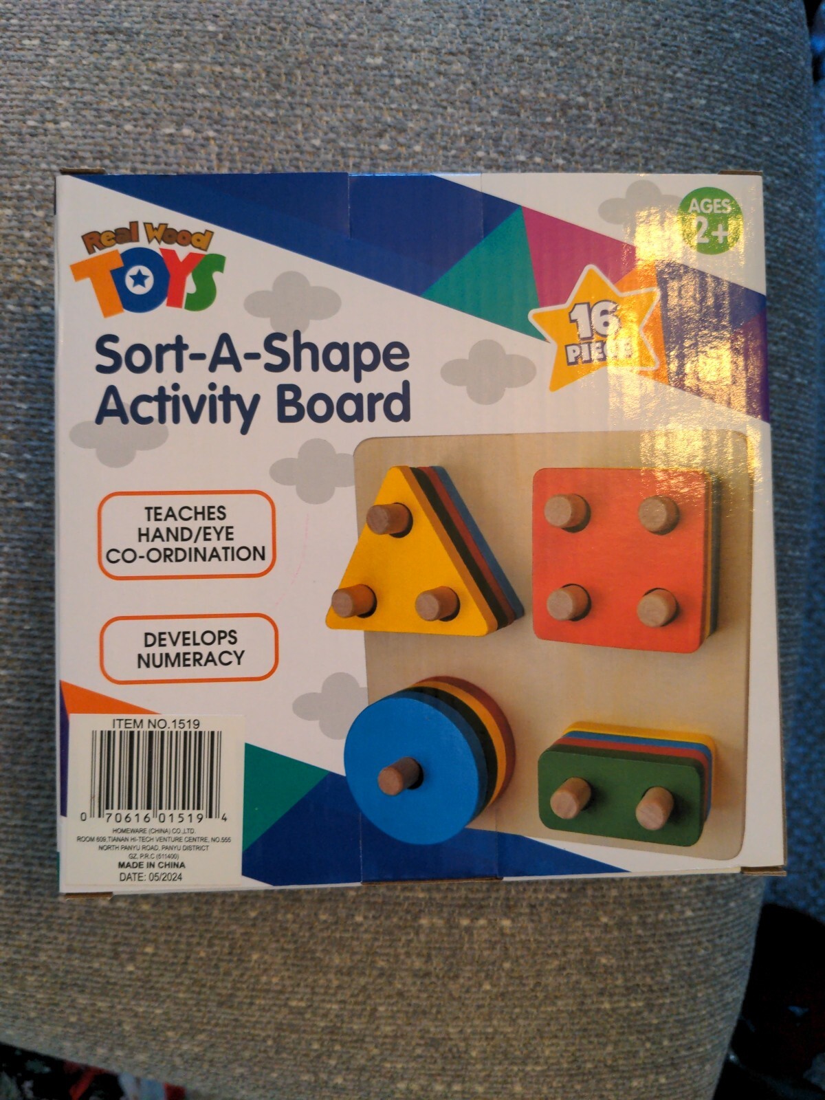 Vintage REAL WOOD TOYS Sort-A-Shape Activity Board Developmental Game