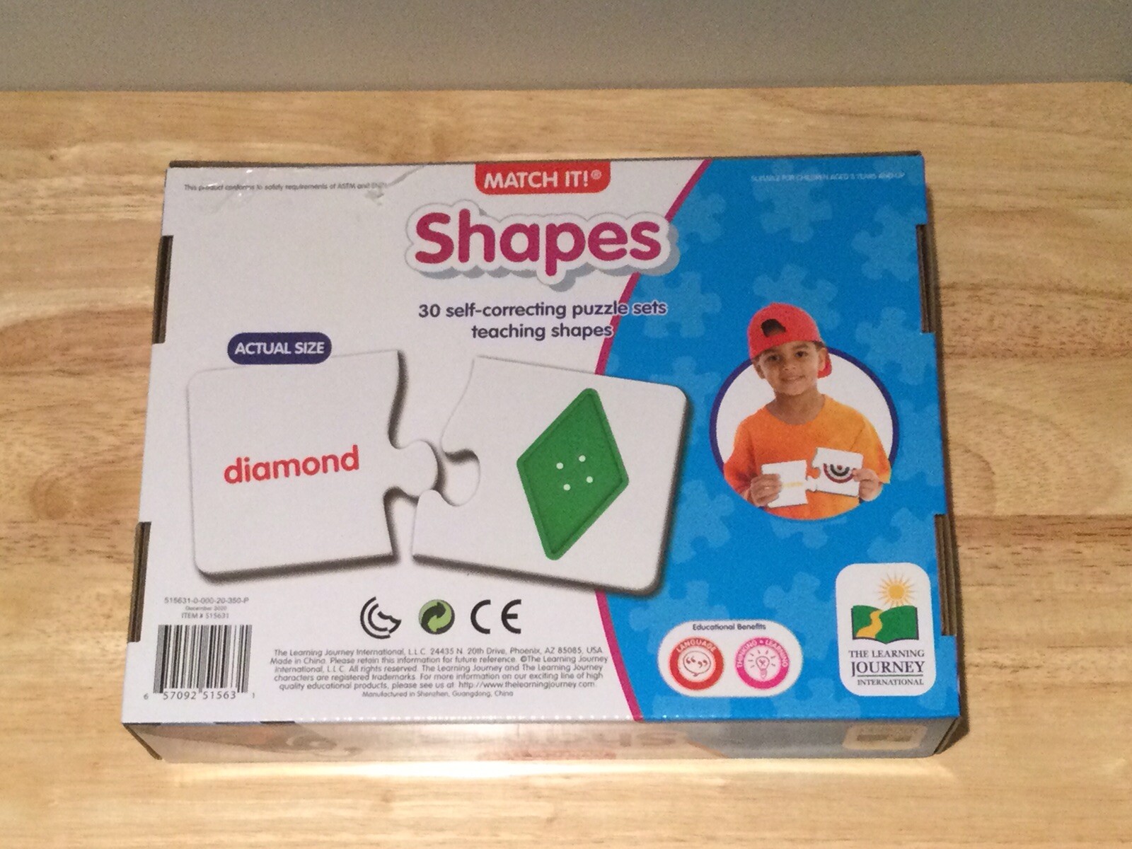 Match It! Shapes – 30 Self-Correcting Puzzle Sets Teaching Shapes – 3+